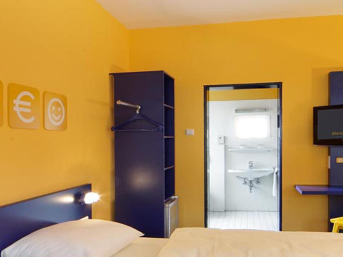Bed'Nbudget Expo-Hostel Dorms Hannover Zimmer foto