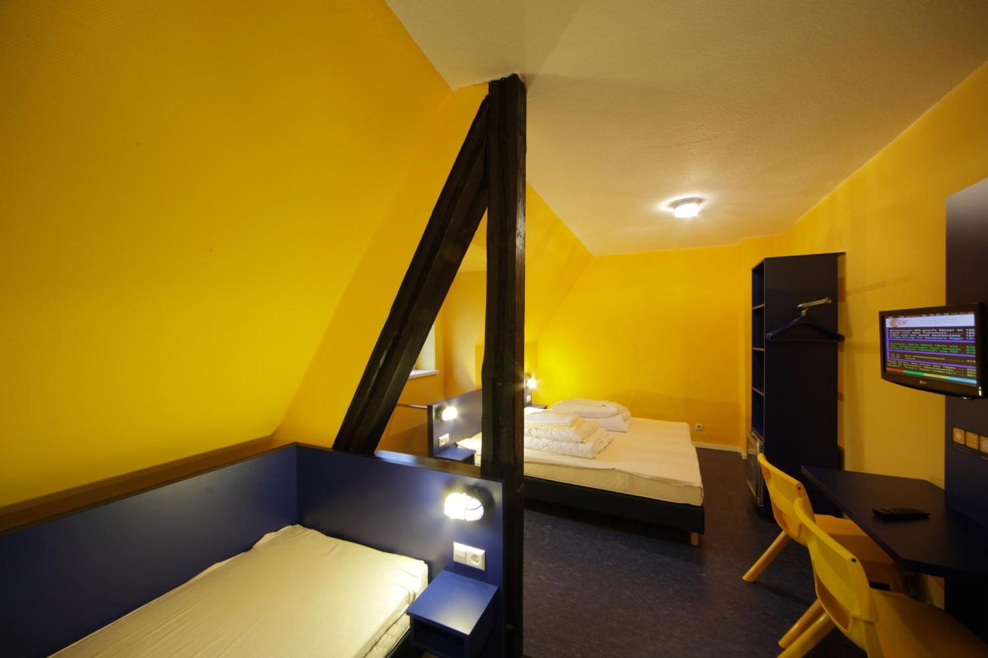 Bed'Nbudget Expo-Hostel Dorms Hannover Zimmer foto